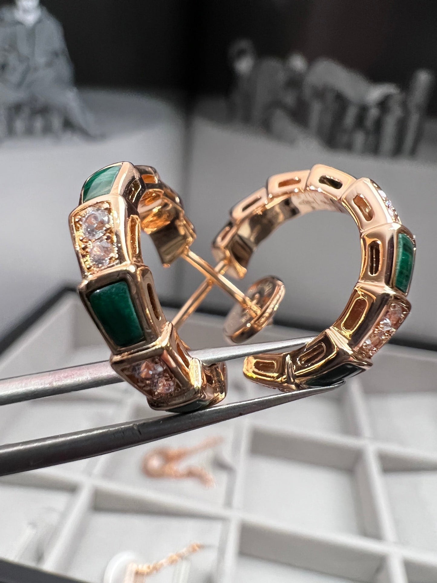 [Mystic Crown]SERPENTI MALACHITE PINK GOLD EARRINGS