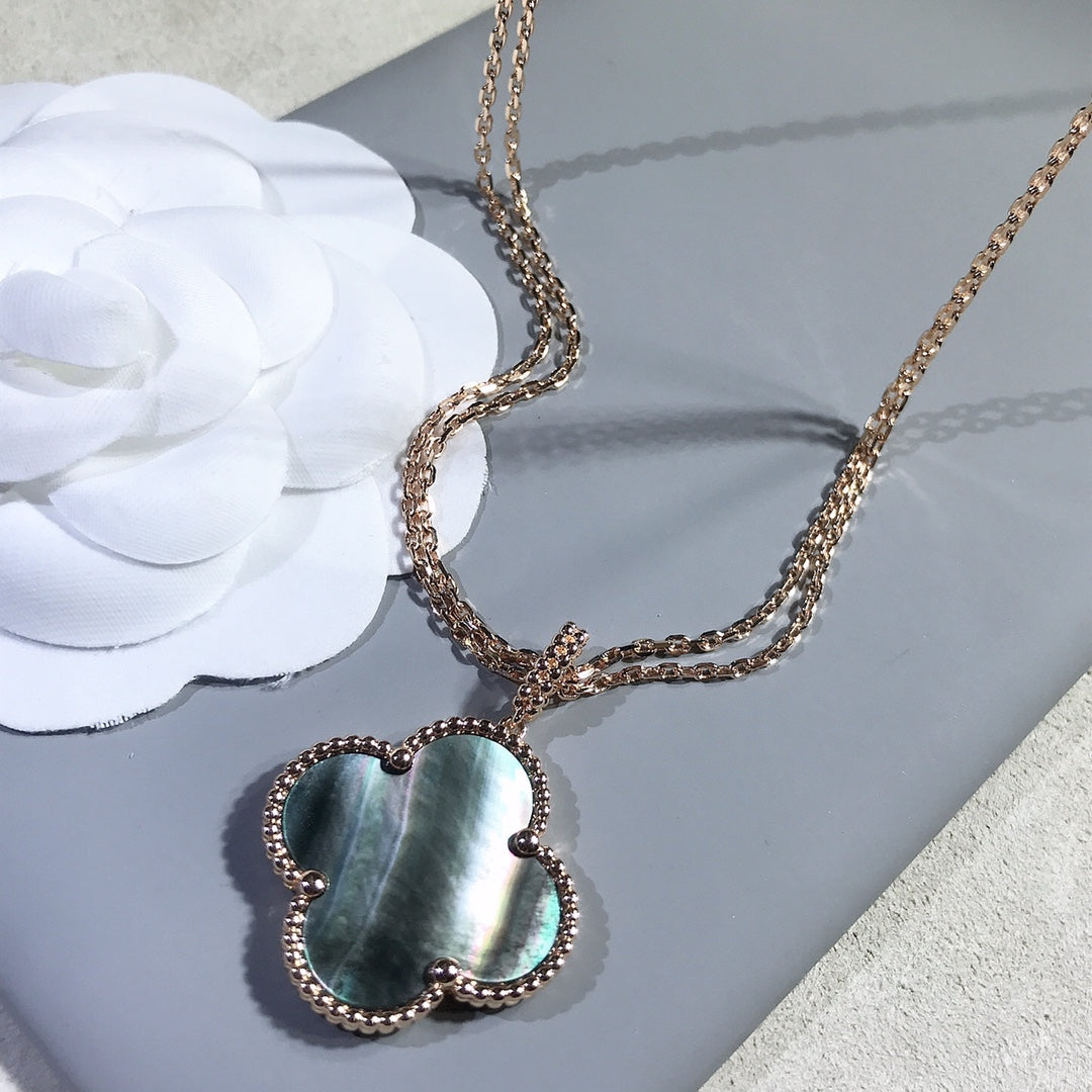 [Mystic Crown]CLOVER 25MM GOLD DARK MOP BIG CLOVER NECKLACE