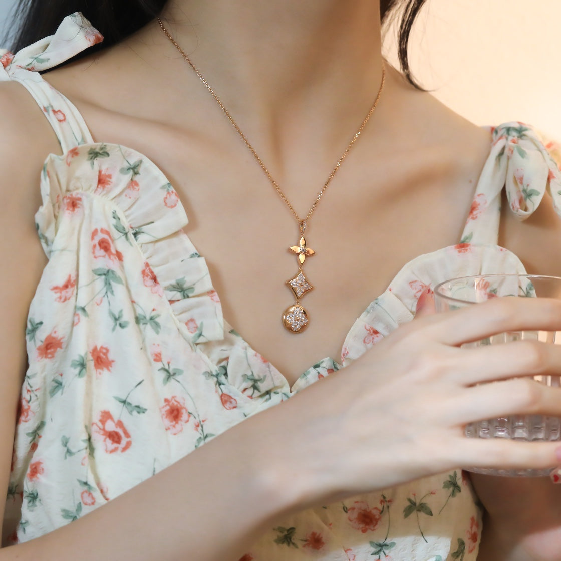 [Mystic Crown]STAR AND SUN DIAMOND PINK GOLD NECKLACE