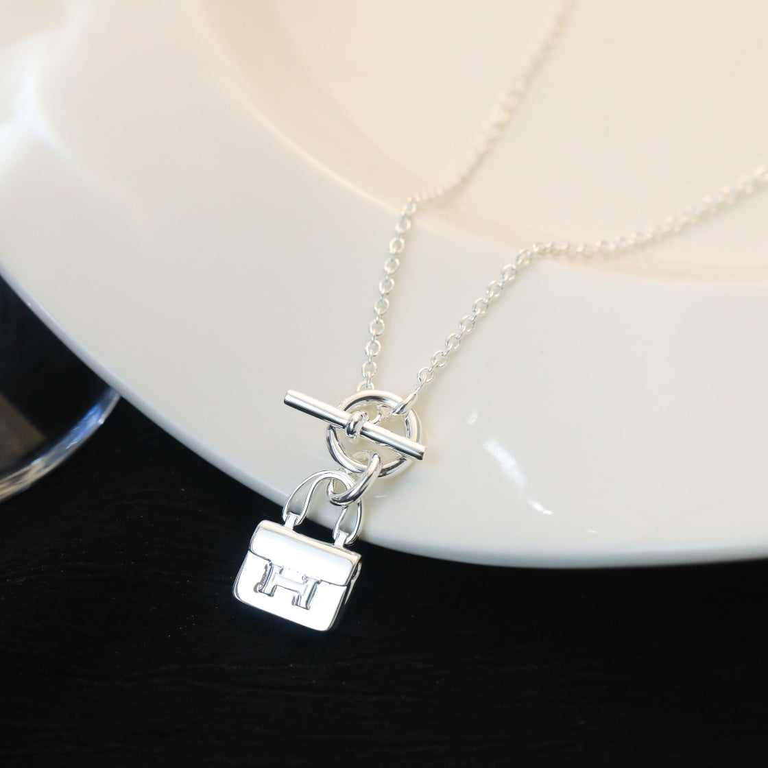 [Mystic Crown]POP H PEDANT SILVER NECKLACE