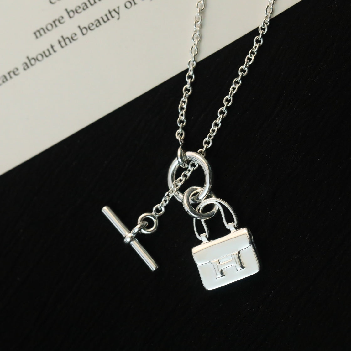 [Mystic Crown]POP H PEDANT SILVER NECKLACE