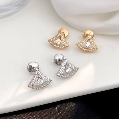 [Mystic Crown]DREAM MINI DIAMOND STUD EARRINGS