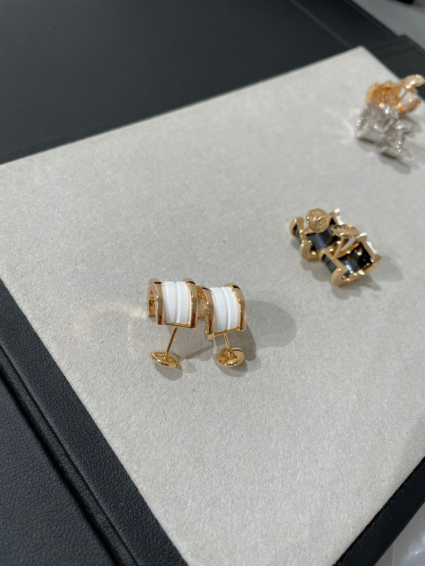 [Mystic Crown]ZERO 1 PINK GOLD CERAMIC EARRINGS