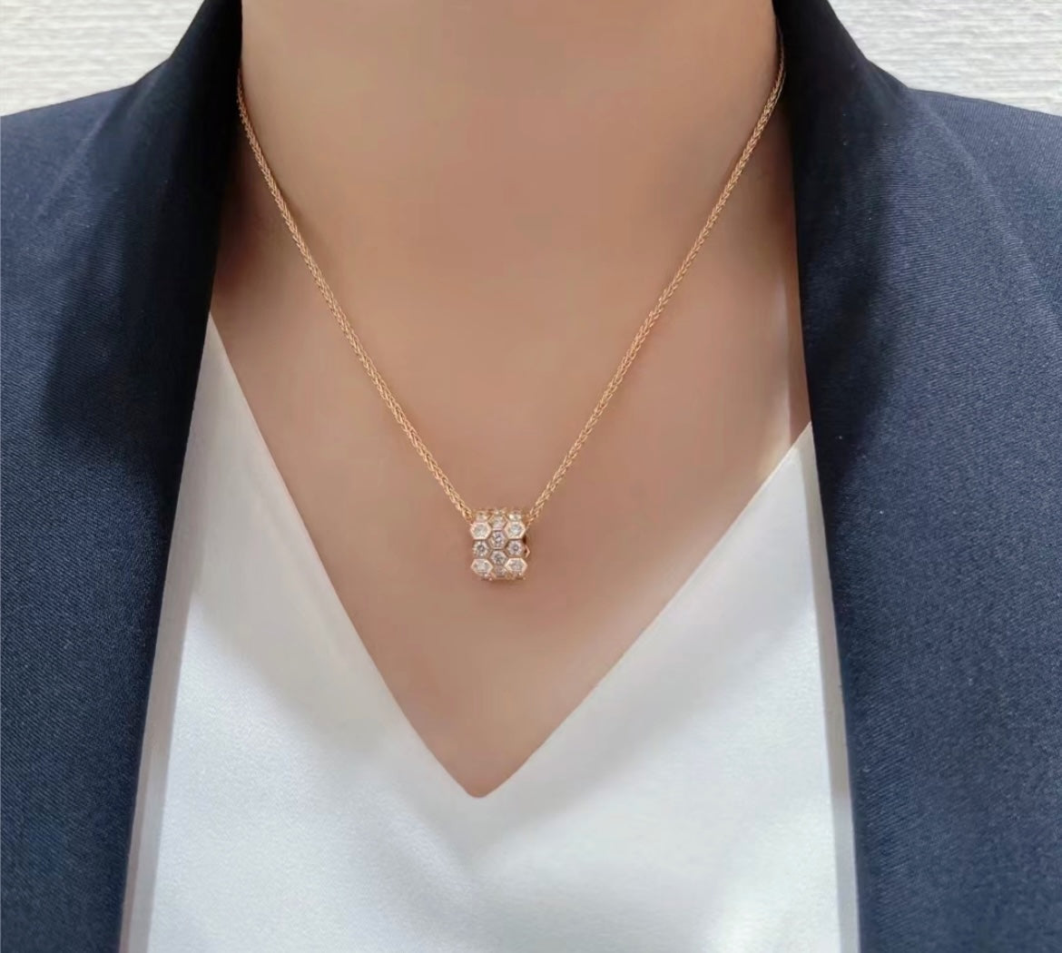[Mystic Crown]BEE LOVE DIAMOND PAVED 3 ROW NECKLACE