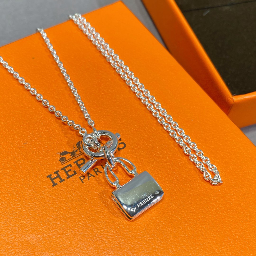 [Mystic Crown]CONSTANCE PEDANT SILVER NECKLACE