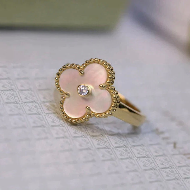 [Mystic Crown]CLOVER PINK MOP RING GOLD DIAMOND