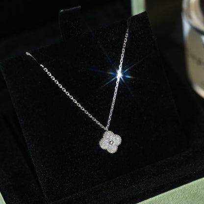 [Mystic Crown]CLOVER MINI 9.5MM PENDANT DIAMOND NECKLACE