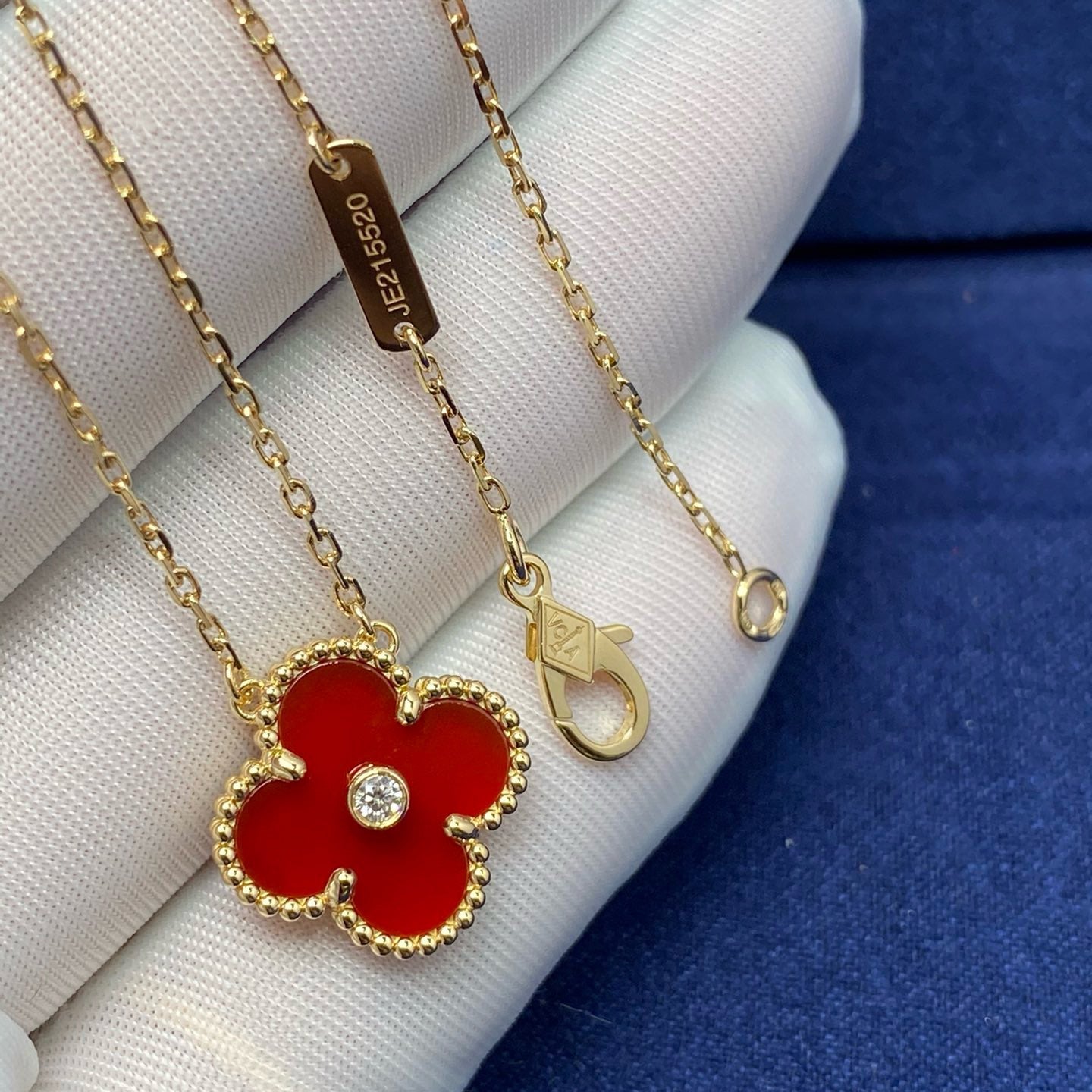 [Mystic Crown]CLOVER 15MM DIAMOND CARNELIAN NECKLACE