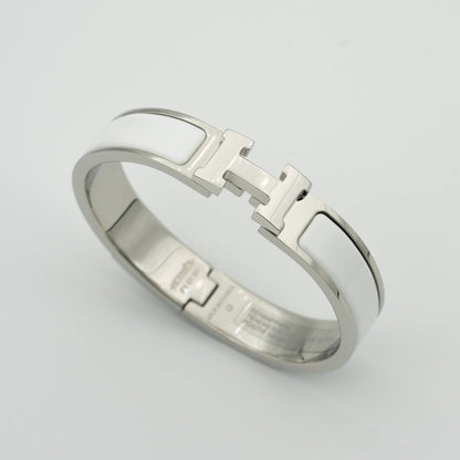 [Mystic Crown]H WHITE BRACELET