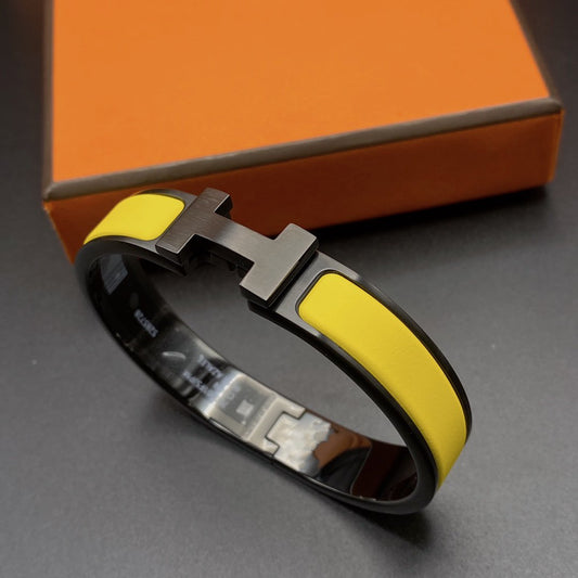 [Mystic Crown]CLIC HM SO BLACK YELLOW BRACELET