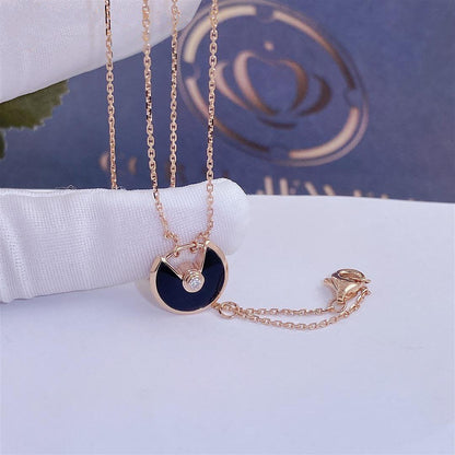 [Mystic Crown]AMULETTE ROSE GOLD ONYX NECKLACE