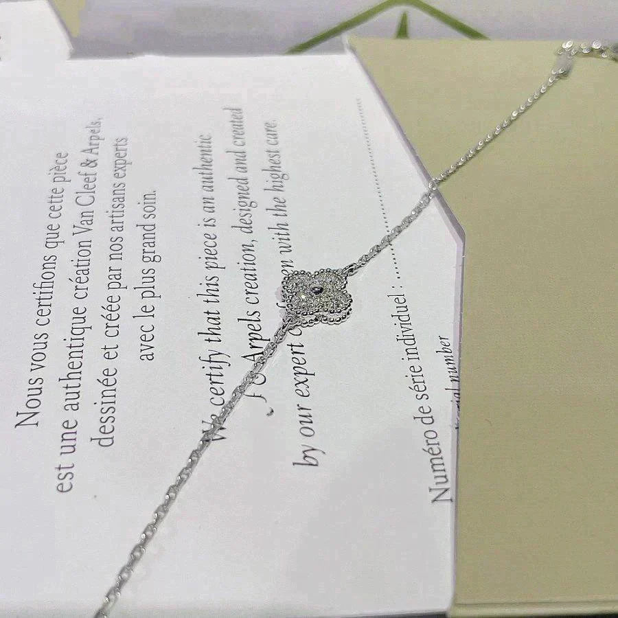 [Mystic Crown]CLOVER  SINGLE FLOWER BRACELET SILVER
