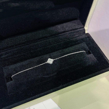 [Mystic Crown]CLOVER  SINGLE FLOWER BRACELET SILVER