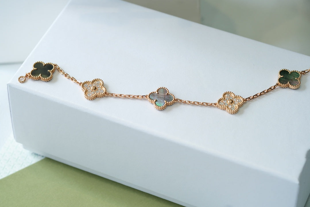 [Mystic Crown]CLOVER 5 MOTIFS DARK MOP AND DIAMONDS PINK GOLD BRACELET