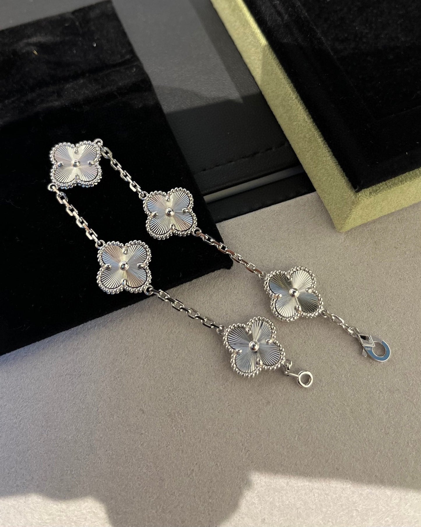 [Mystic Crown]CLOVER SILVER 5 MOTIFS BRACELET